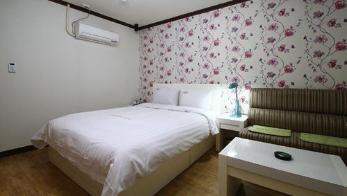 Cherbourg Hotel Cheonan Dış mekan fotoğraf